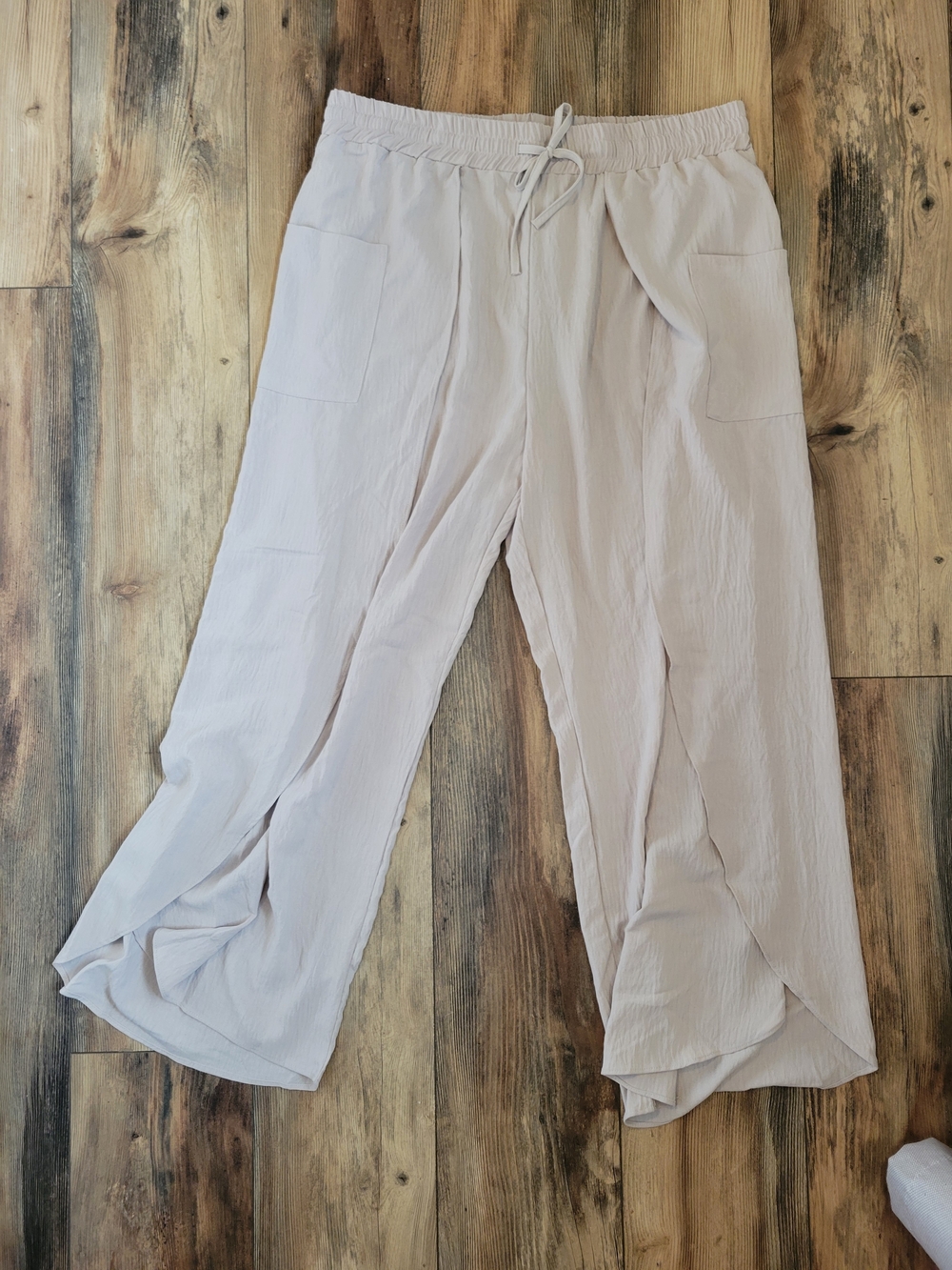 Beachy Drawstring Pants